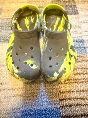 Kids' Slip-On Crocs 🐊 - Comfortable Everyday Shoes